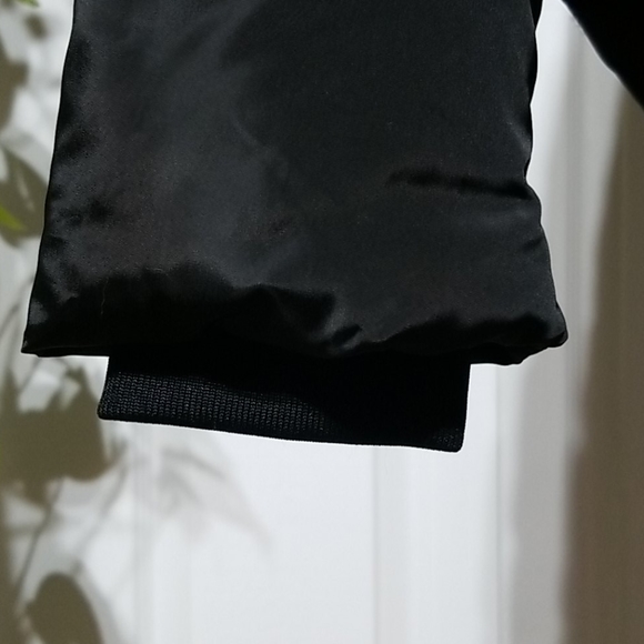 Black and Pink Hooded Puffer Coat - Picture 9 of 10